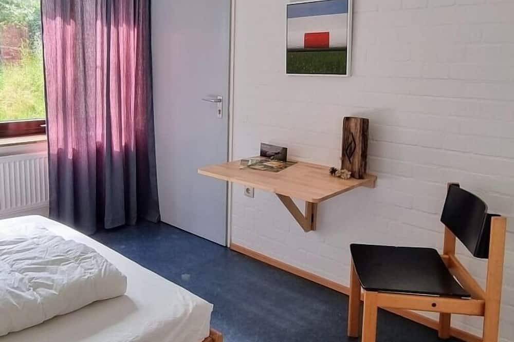 Ganze Wohnung, Doppelzimmer für 2 Gäste mit 15m² in Gomadingen (297580) in Gomadingen, Neckar-Alb