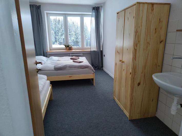 Hostel dla 50 osób, z Widok w Demianowska Dolina