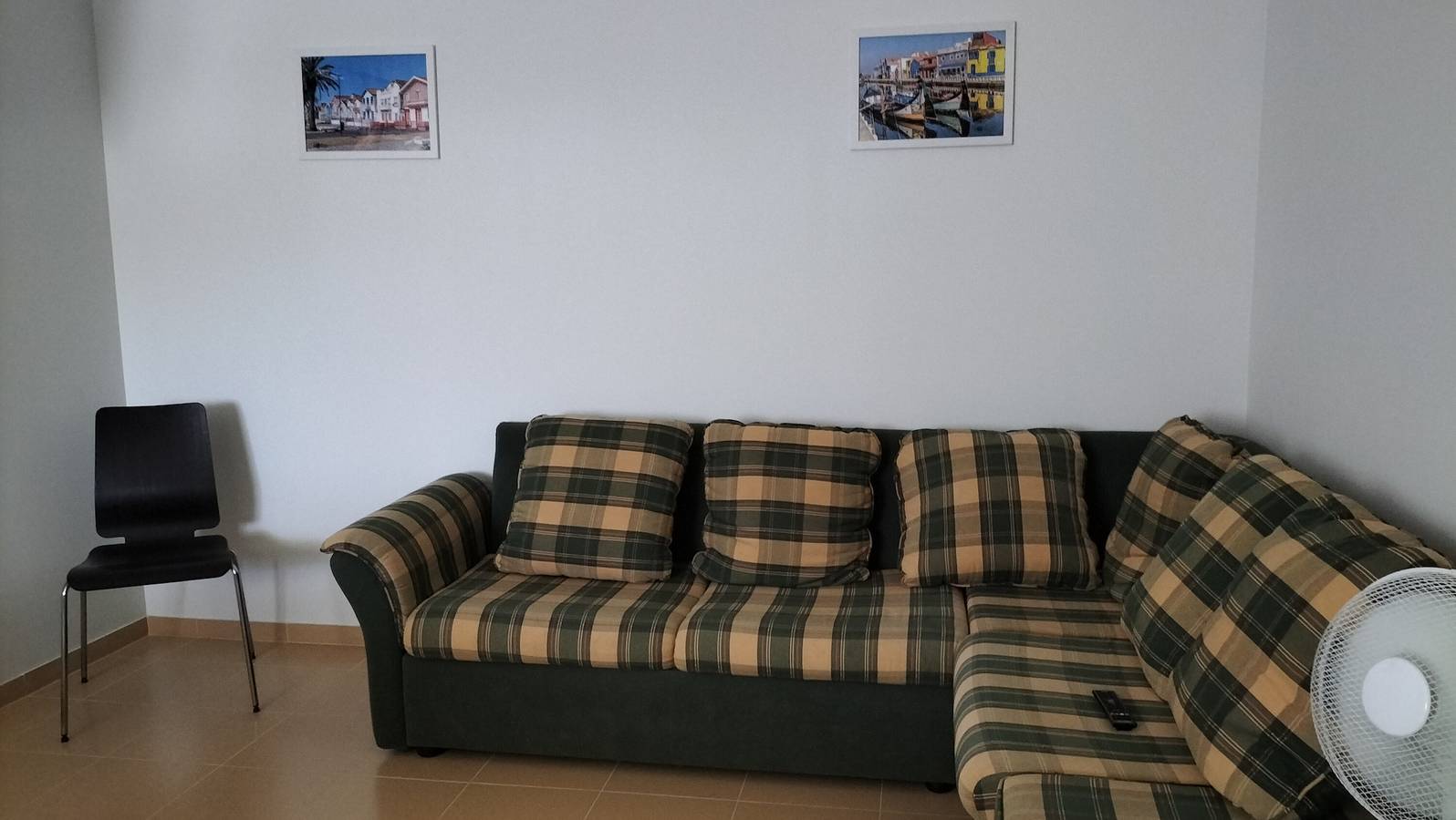 Casa vacanze 'Casa T3 Área Metropolitana do Porto' con vista sulle montagne, terrazza e Wi-Fi in Carregosa, Distretto d'Aveiro