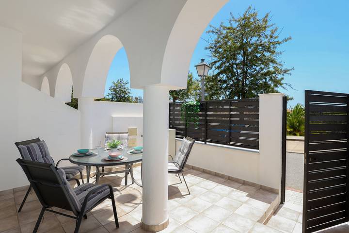 Ferienhaus für 4 Personen, mit Sauna und Kinderpool sowie Balkon, kinderfreundlich in Marbella - 3