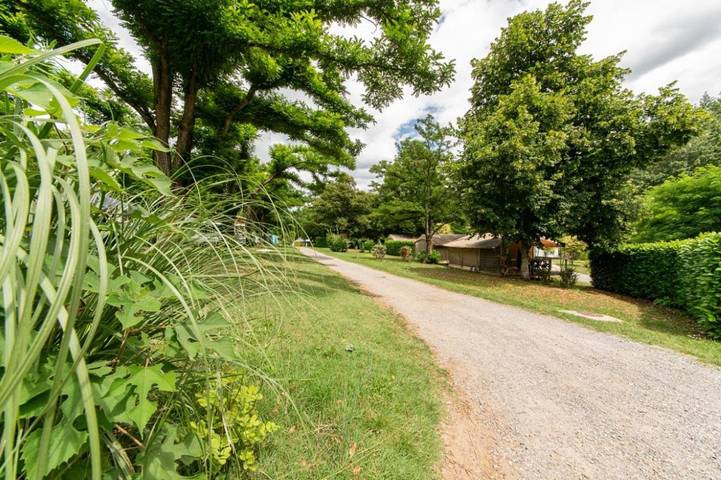 Location de vacances pour 4 personnes, avec piscine et terrasse à Saint-Vincent-de-Durfort - 2