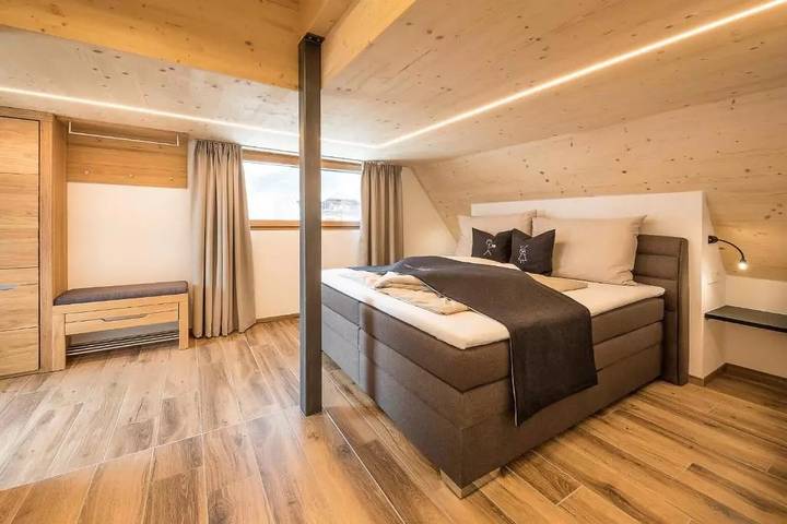 Ganze Wohnung, Ferienwohnung 'Superior Xl- 2 Left' mit Bergblick, Gemeinschaftspool und Wlan in Sand in Taufers, Kronplatz