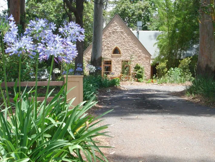Lodge for 2 people, with garden and hot tub - 1