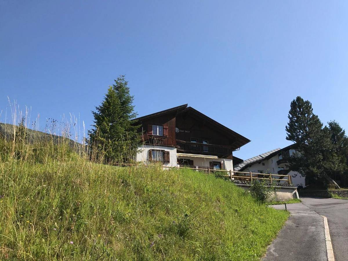 Geheel appartement, Apartment with Balcony in Lechtal Alps, Berwang