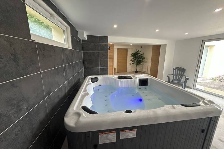 Maison de vacances pour 12 personnes, avec jacuzzi, animaux acceptés à Vagney