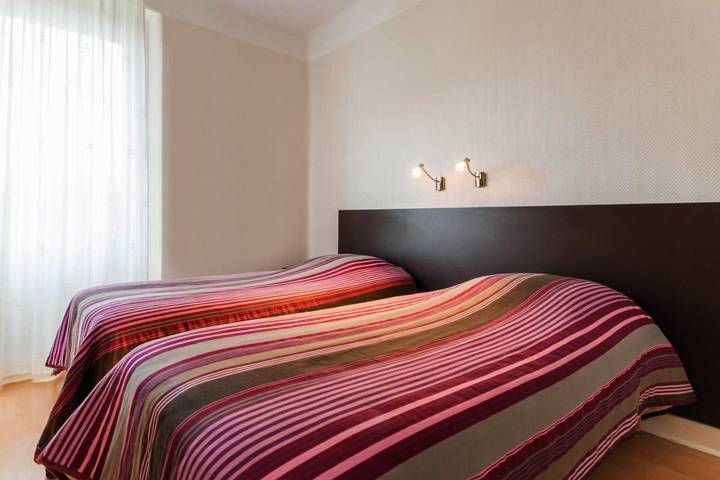 Hôtel pour 3 personnes, avec terrasse, animaux acceptés