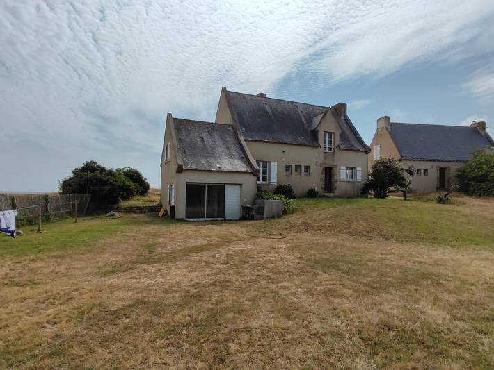 Location de vacances pour 9 personnes, avec terrasse et jardin dans Plage de la Govelle - 3