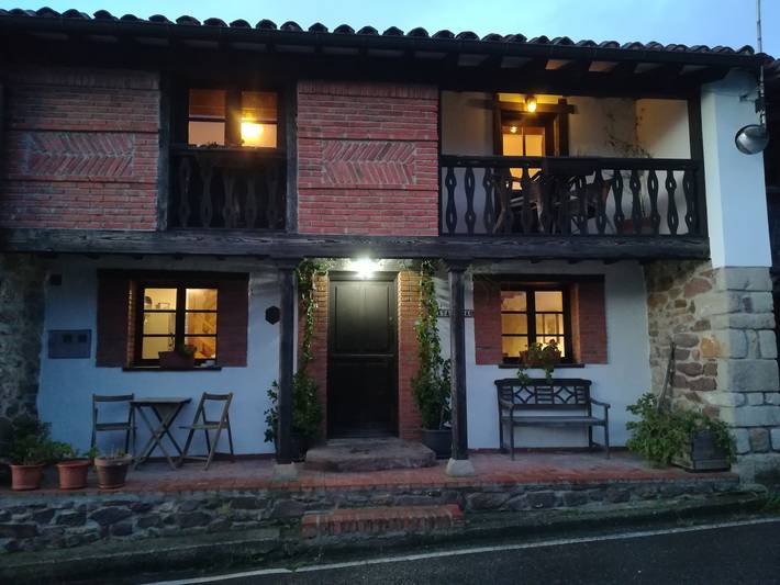 Casa de vacaciones para 4 personas, con Balcón y Jardín en Comarca de Gijón