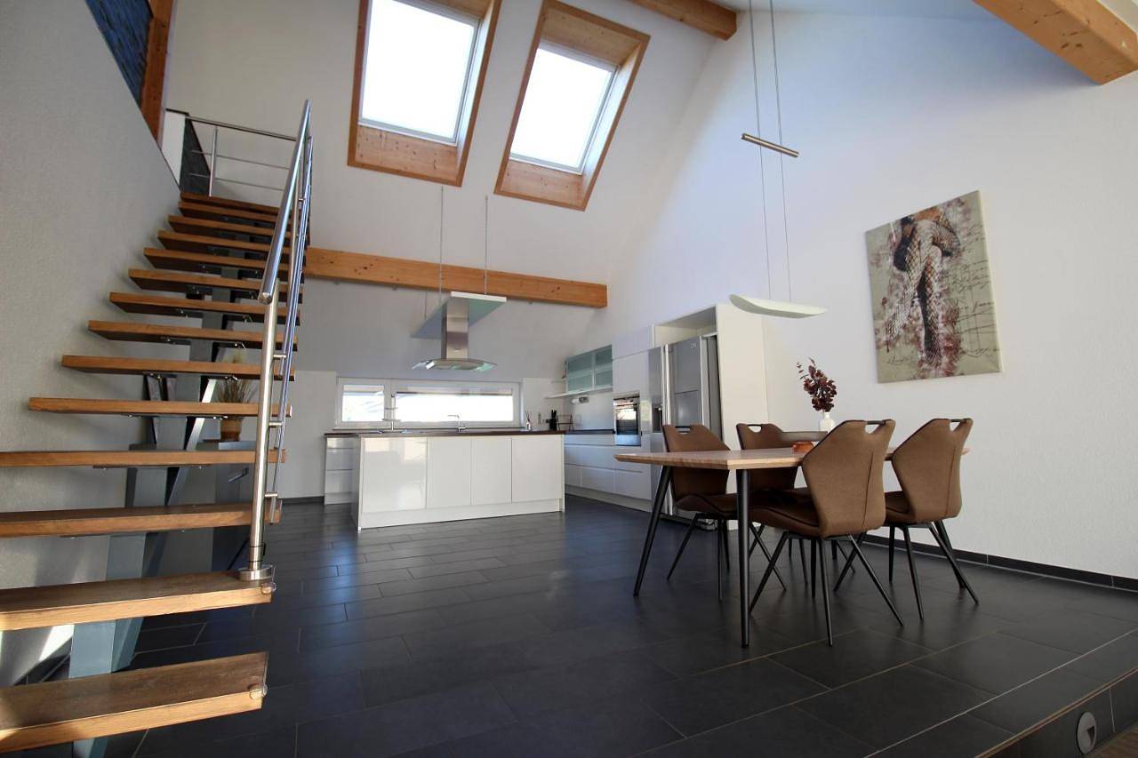 Appartement entier, Hochwertige Maisonette Wohnung - Boardinghouse Gottmadingen in Gottmadingen, Hegau