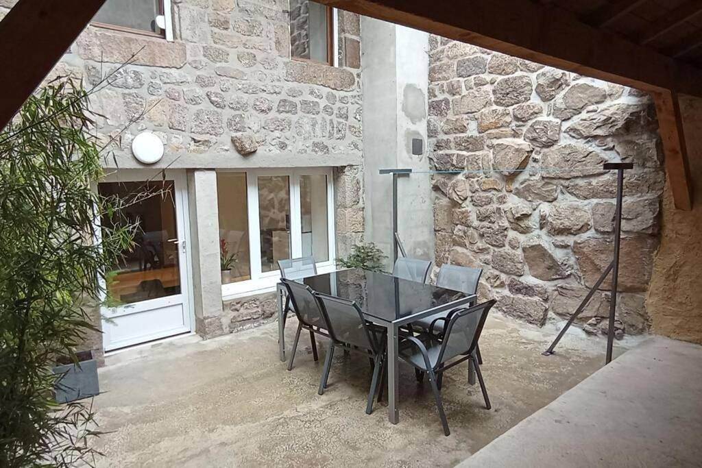 Appartement entier, Gîte les Rayols in Saint-Agrève, Parc naturel régional des Monts d'Ardèche