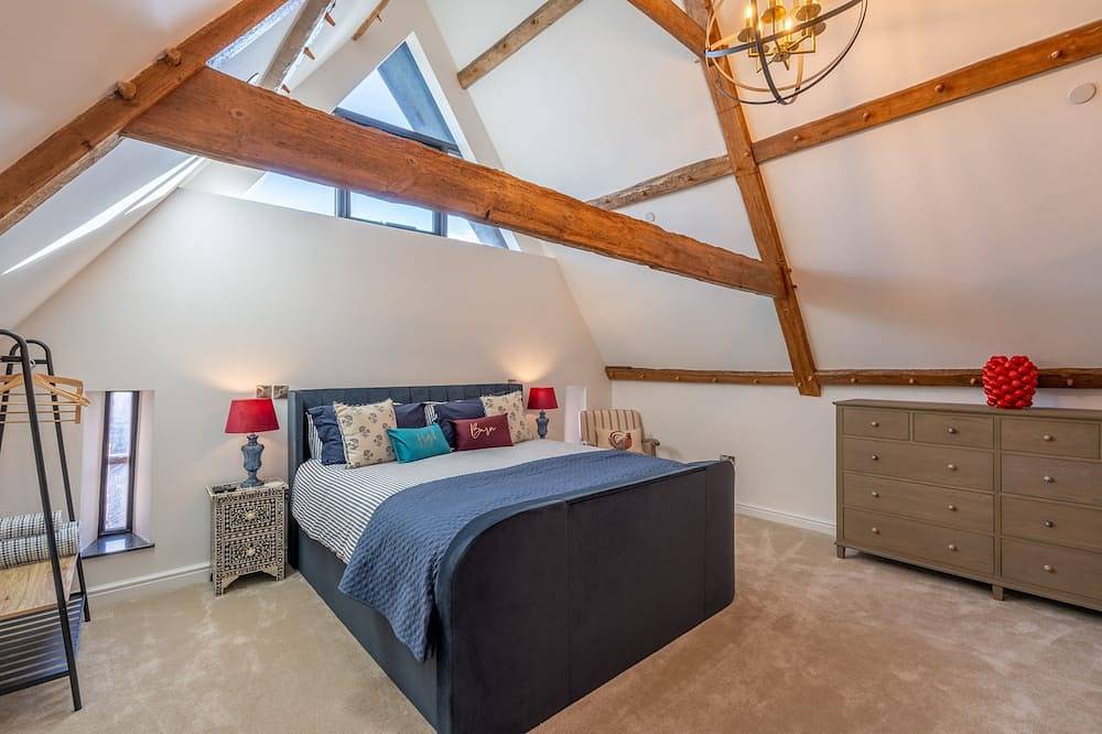 Luxury Barn with Hot Tub in Happisburgh, Norfolk