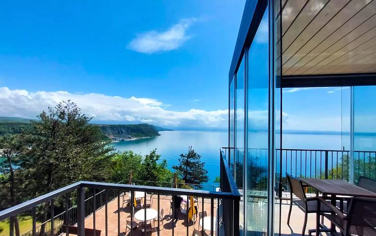 Camping per 4 persone, con Terrazza e Piscina in Friuli-Venezia Giulia