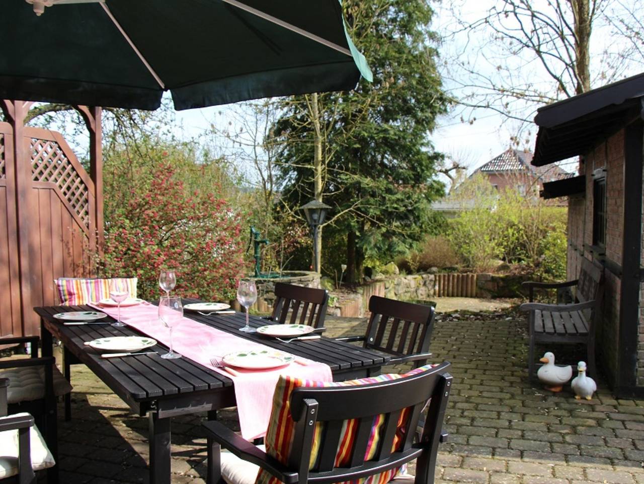 Ganze Ferienwohnung, Gemütliches Eifelhäuschen im Grünen Nähe Nürburgring - Ferienhaus/Ferienwohnung/Appartment/Eifelhäuschen in Hoffeld, Osteifel