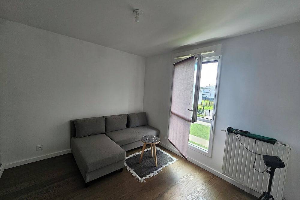 Apartamento entero, Calm & Active Parkside Studio in Ferrières-en-Brie, Sena y Marne