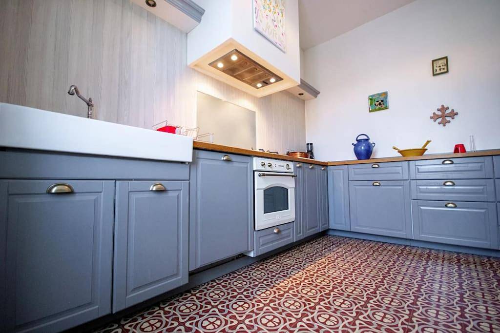 Three-Bedroom House in Villedaigne, Côte méditerranéenne (France)