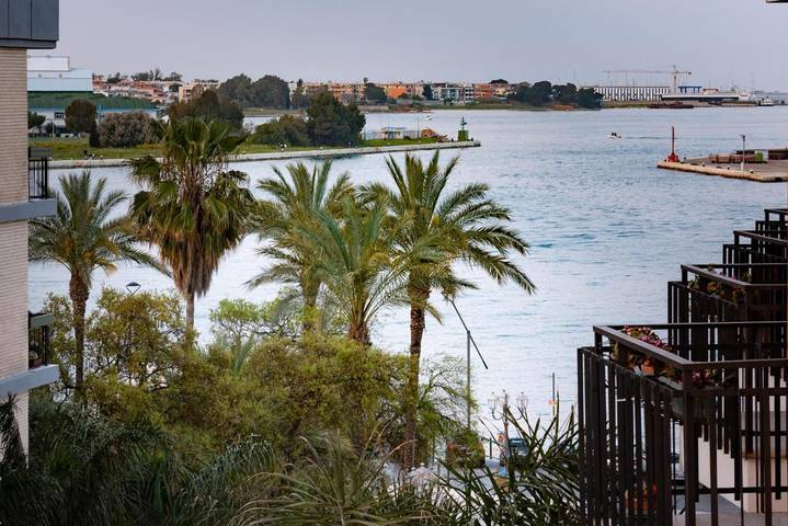 B&B für 4 Personen, mit Balkon und Ausblick in Brindisi