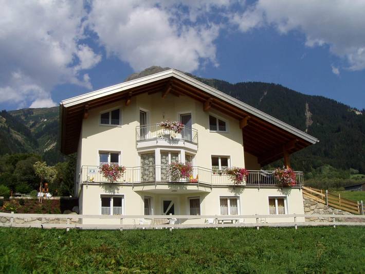 Ferienwohnung für 5 Personen, mit Terrasse im Montafon