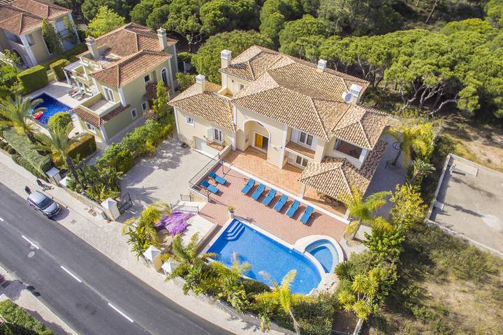 Chalet para 12 personas, con jacuzzi además de jardín y terraza en Algarve - 3