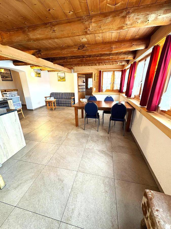 Gîte pour 5 personnes, avec sauna ainsi que vue et terrasse dans Axalp - 2