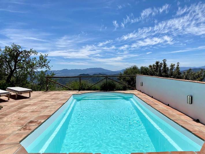 Casa rural para 8 personas, con piscina además de jardín y vistas en Almogía - 3