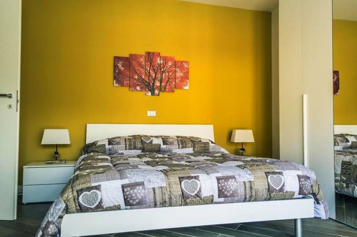 Location de vacances pour 13 personnes, avec Balcon ainsi que Terrasse et Vue à Atina