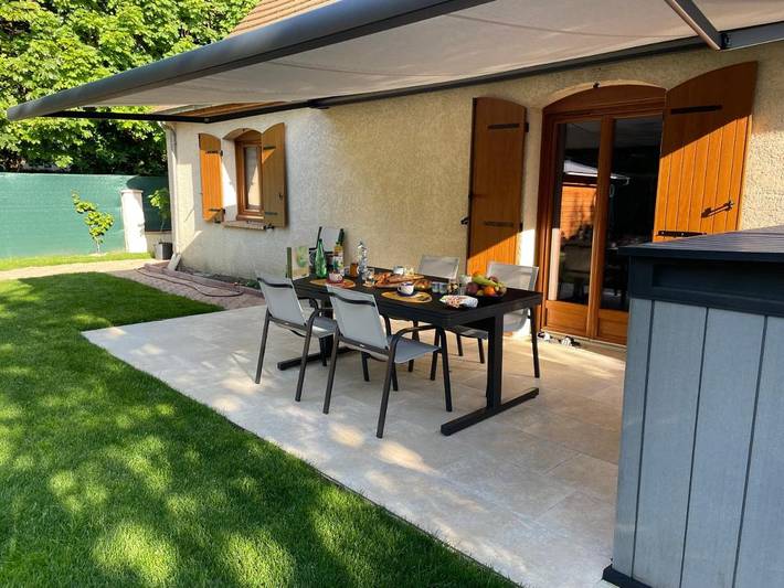 Location de vacances pour 2 personnes, avec jardin et vue à Vaires-sur-Marne - 3