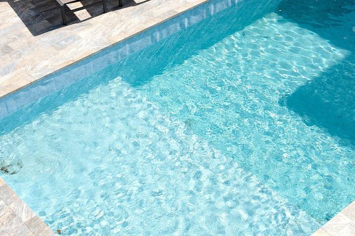 Appartamento vacanze per 6 persone, con giardino e terrazza nonché piscina a Siracusa