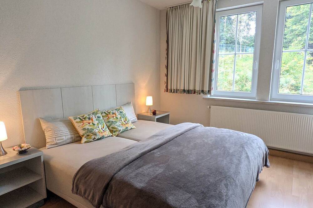 Ganze Wohnung, Historische Villa & Komfort im Biosphärenreservat in Suhl, Rennsteig