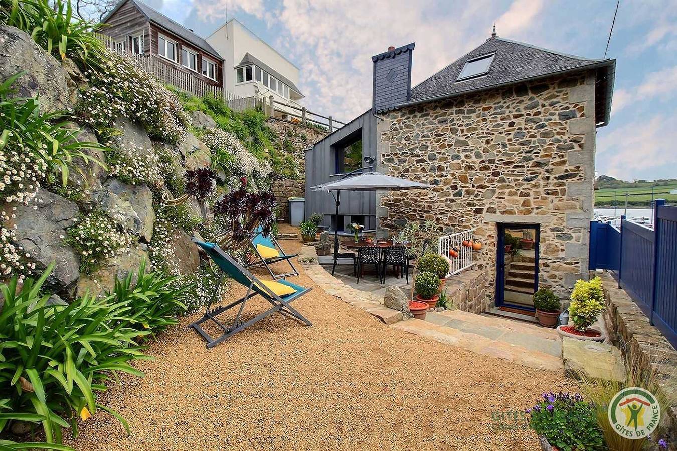 L'Échappée Belle in Plouguiel, Rosa Granitküste