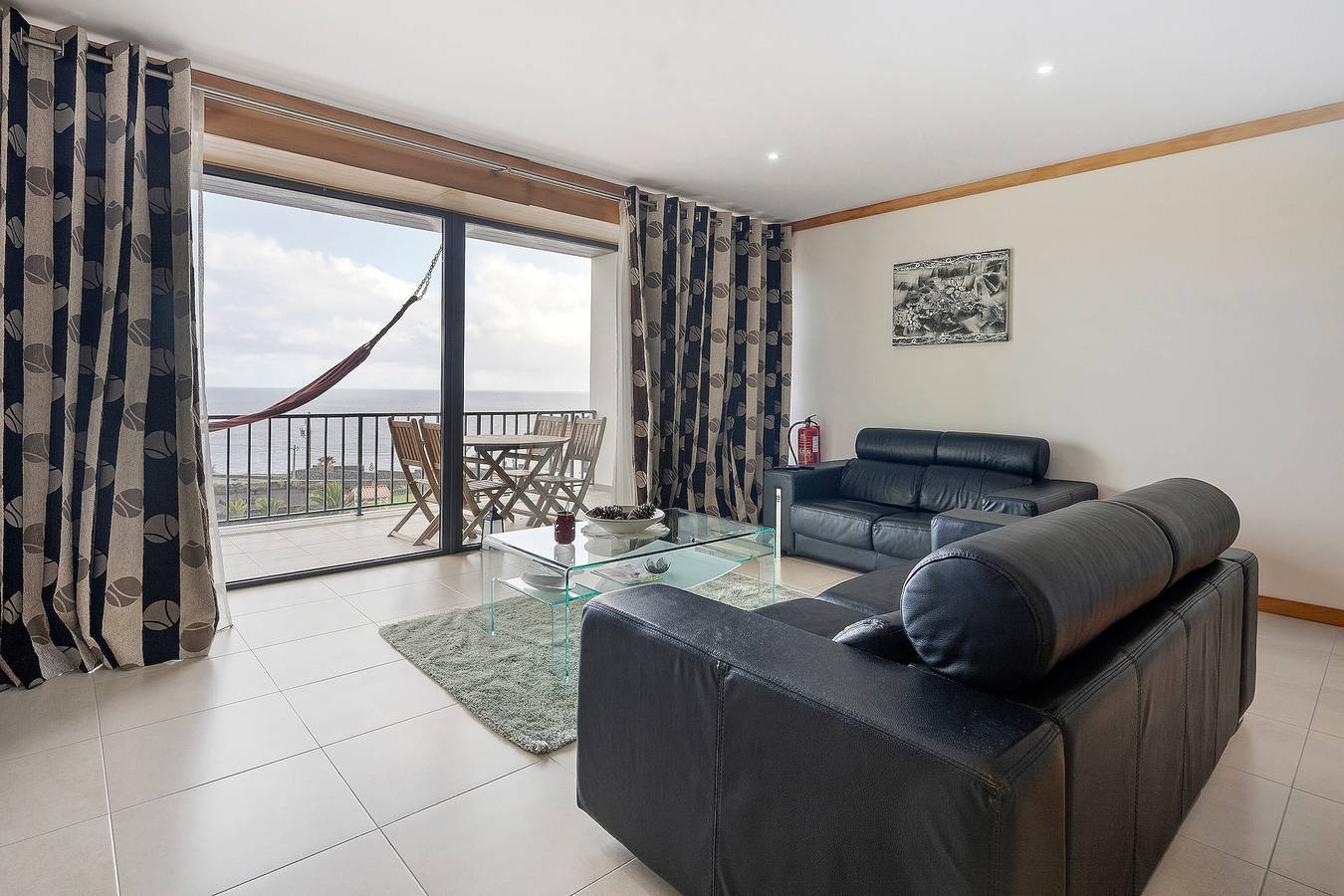 Ganze Wohnung, Apartment 'Quinta Da Faya' mit Meerblick, Balkon und Wlan in São Bartolomeu de Regatos, Terceira (Azoren)