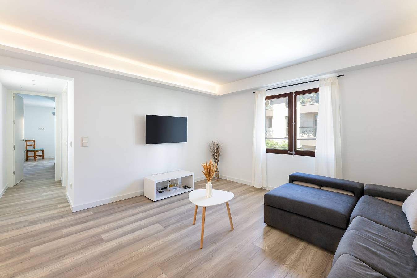 Entire apartment, Holiday Apartment 'Albercutx Pollentia 3' Near the Beach with Private Terrace in Port de Pollença, Pollença