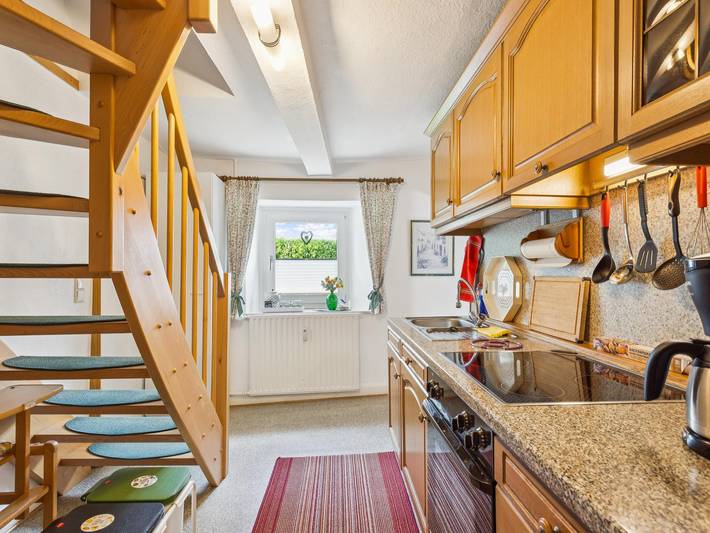 Ganze Wohnung, Kleine Wohnung mit großem Südbalkon im Sauerland in Meschede, Hochsauerlandkreis