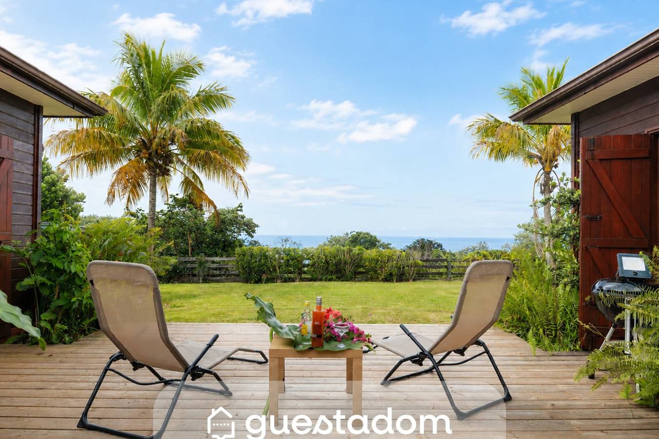La Sérénité - Ac - Terrasse - Vue mer in La Soufrière, Saint-Claude