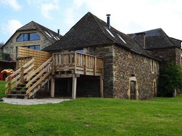 Location de vacances pour 4 personnes, avec terrasse à Castelnau-de-Mandailles