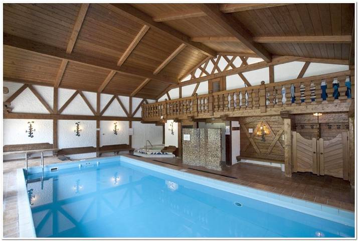 Hôtel pour 2 personnes, avec sauna et jardin ainsi que jacuzzi et piscine, adapté aux familles