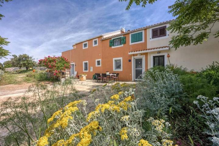 Ferienwohnung für 4 Personen, mit Balkon/Terrasse in Veli Losinj