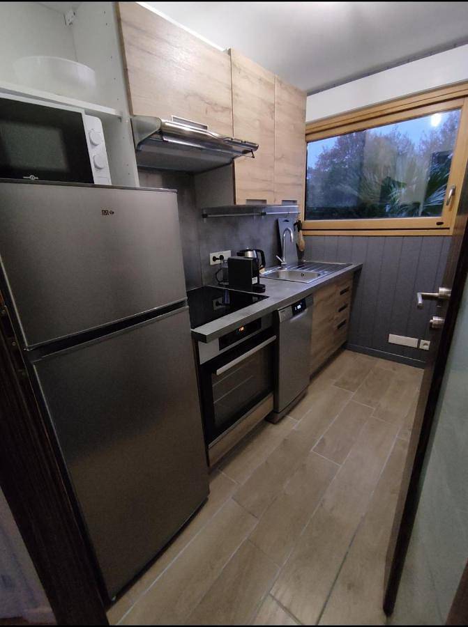 Appartement entier, One-Bedroom Apartment in Cesson-Sévigné, Région de Rennes