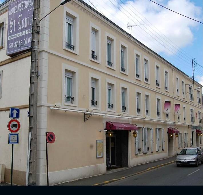 Hôtel pour 2 personnes, avec terrasse, animaux acceptés à Châteaudun - 4