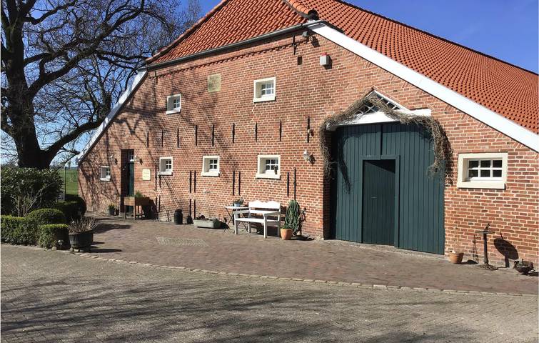 Ferienwohnung für 6 Personen, mit Terrasse und Garten, kinderfreundlich in Detern - 4