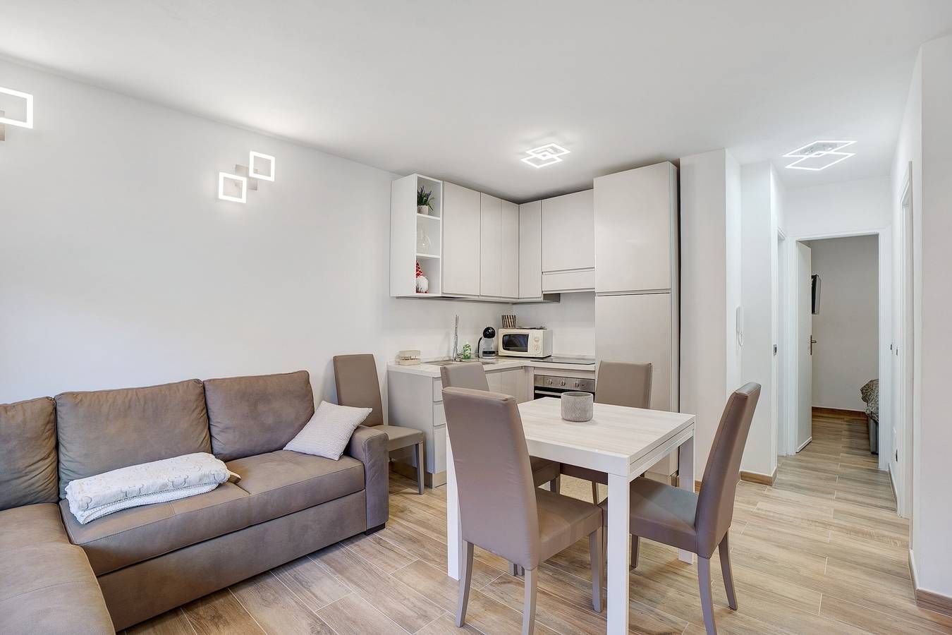 Ganze Wohnung, Ferienwohnung 'Gianpaolo' mit Bergblick, Gemeinschaftsgarten und Wi-Fi in Piode, Walliser Alpen
