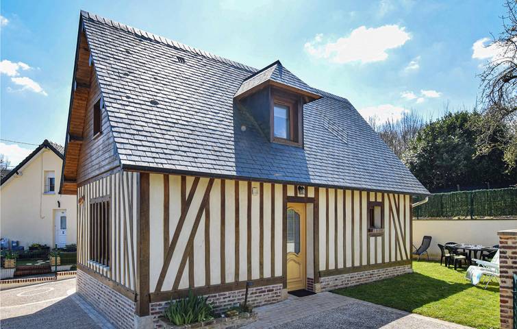 Gîte pour 6 personnes, avec terrasse et jardin, animaux acceptés à Héricourt-en-Caux