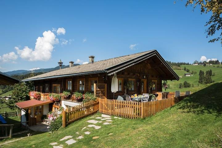 Chalet für 5 Personen, mit Sauna und Balkon, kinderfreundlich in Wagrain