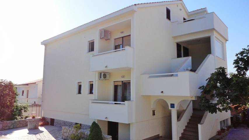 Ganzes Studio, Studio Ferienwohnung mit Balkon in Krk Stadt, Krk