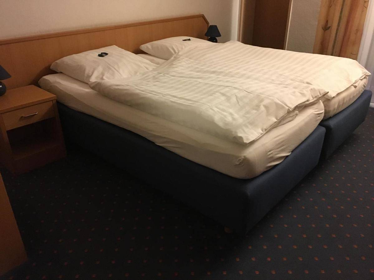 Triple Room in Diemelstadt, Hessen