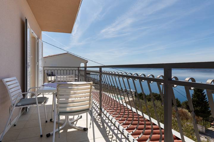 Apartament wakacyjny dla 6 osób, z balkon/ taras, zwierzęta dozwolone w Mimice