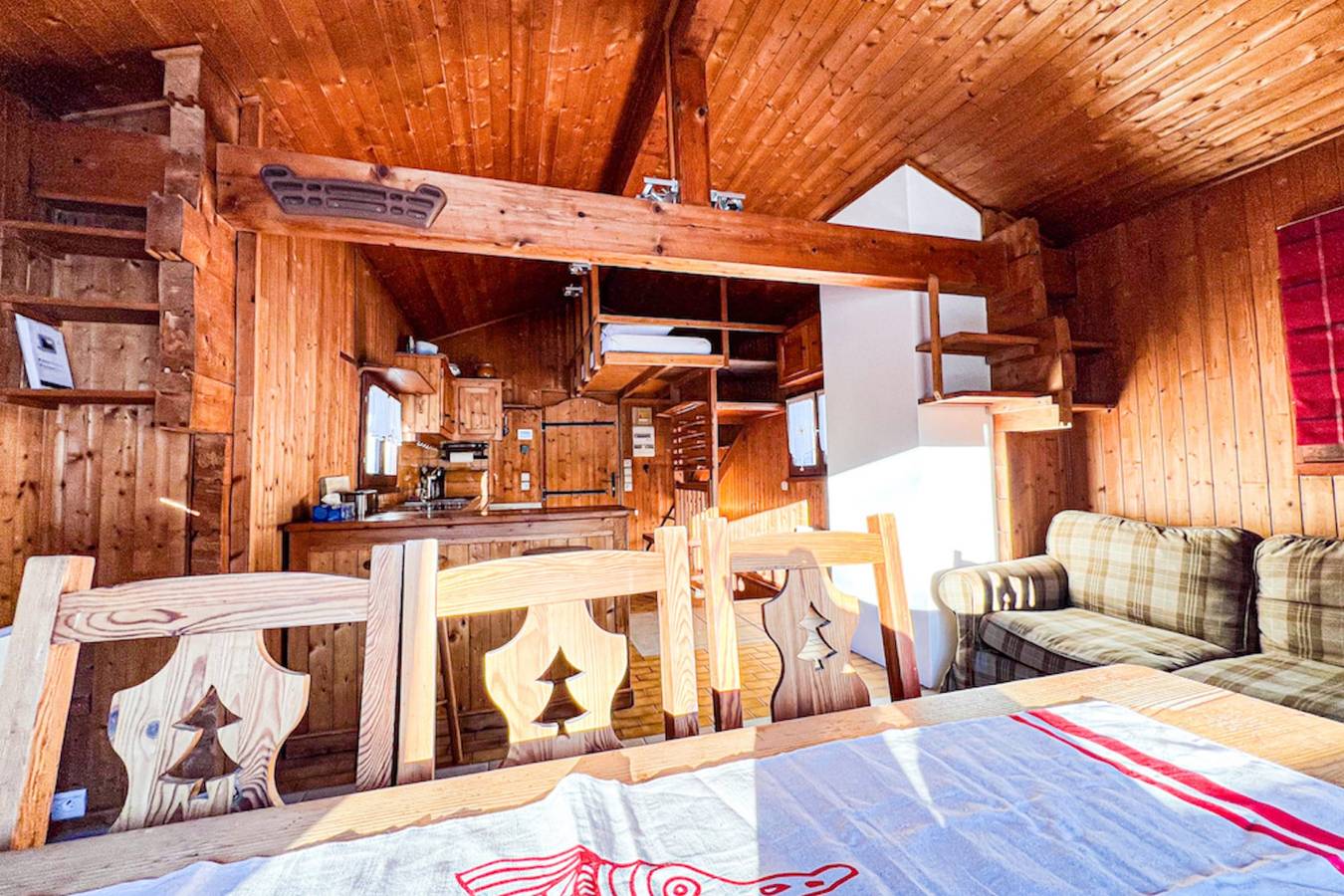 Snowflake cottage with garden in Les Grandes Montets, Chamonix