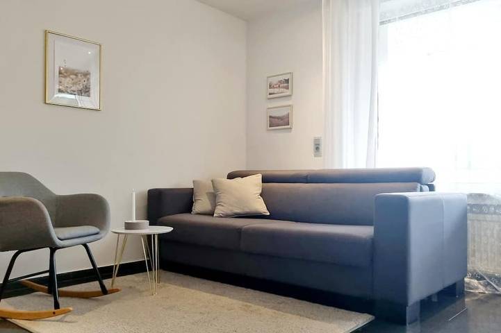 Ganze Wohnung, 2-Zimmer-Apartment I Küche I Balkon I Wlan I Prime I Gaming I Pkw-Stellplatz in Lünen, Kreis Unna