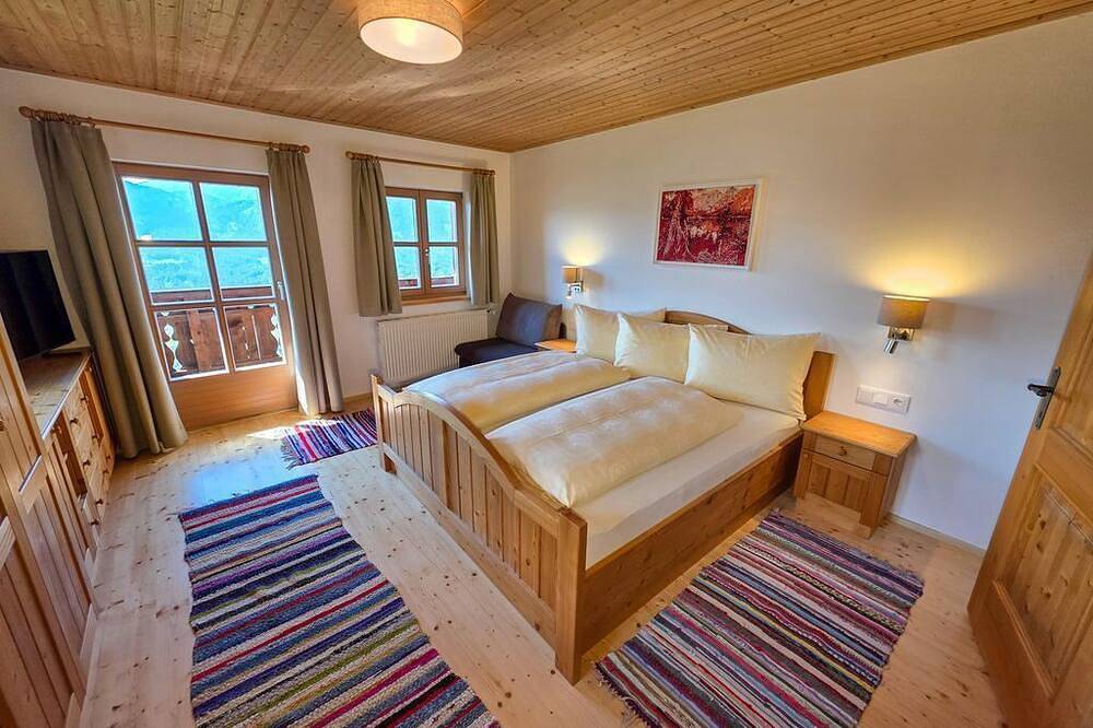 Beim Rauter - Emberger Alm - Beim Rauter – Emberger Alm in Kreuzeckgruppe, Berg im Drautal