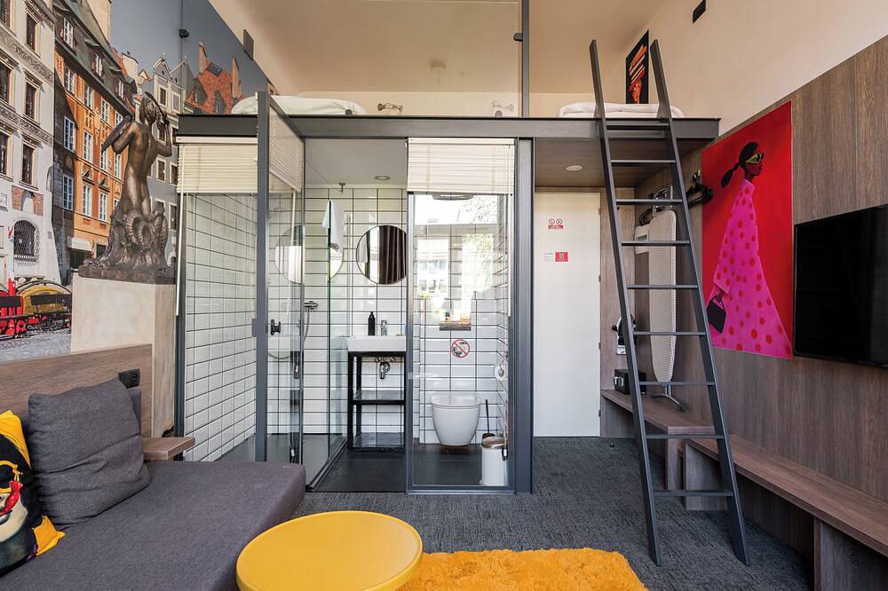 Entire apartment, Warsaw Art Studio Iii with Mezzanine in Warsaw Śródmieście, Warsaw
