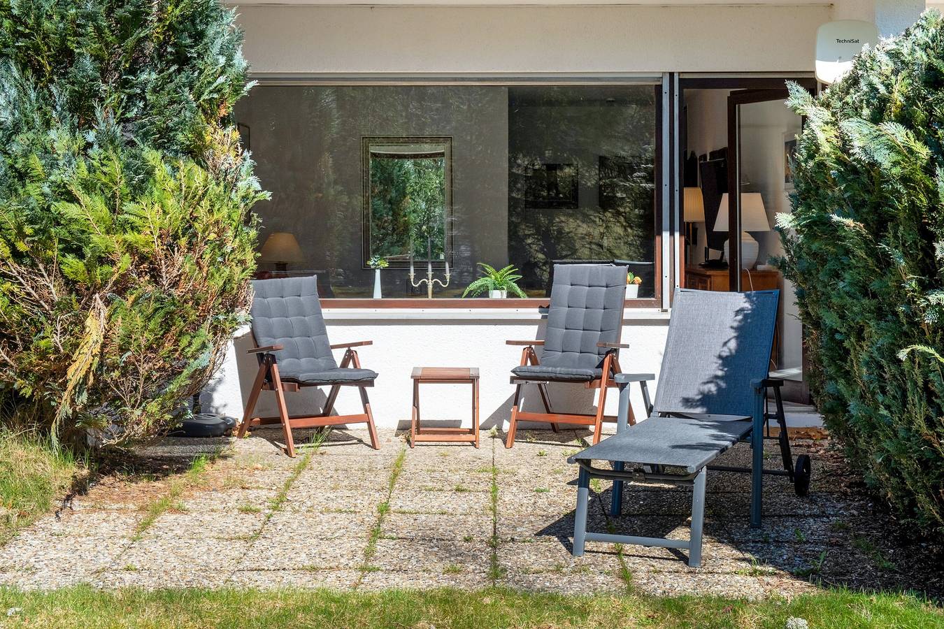 Ganze Wohnung, Ferienwohnung Victoria" mit privater Terrasse, privatem Garten und Wi-Fi in Schönwald, Südschwarzwald